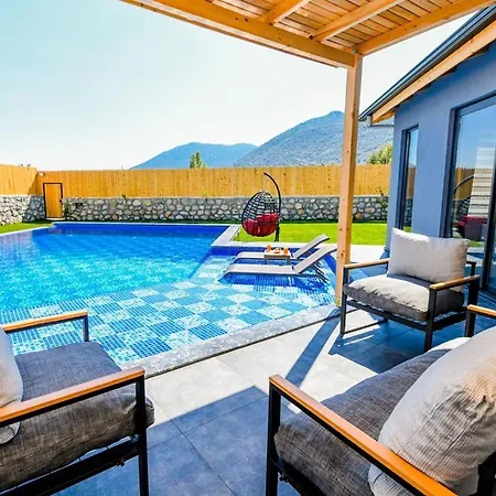 Villa Sade 2 Modern Secluded *